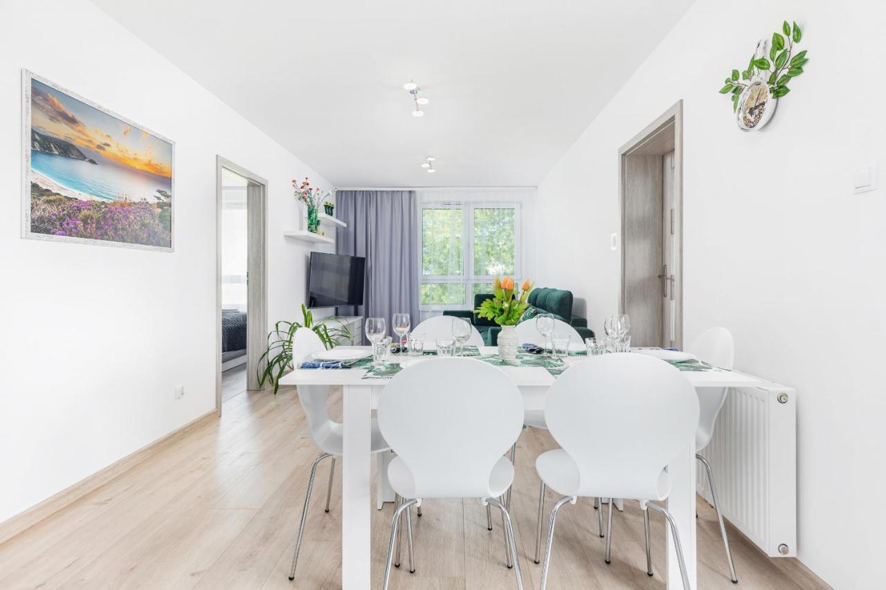 Apartament Deluxe Platany C38 By Renters Lejlighed Kołobrzeg Eksteriør billede
